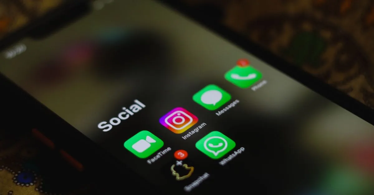 Uni Eropa Larang Anak Di Bawah 15 Tahun Buat Akun Media Sosial Sendiri