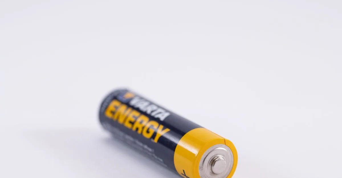 Katalis Grafena Terfluorinasi Tingkatkan Efisiensi Baterai Zinc-Air Hingga 98%